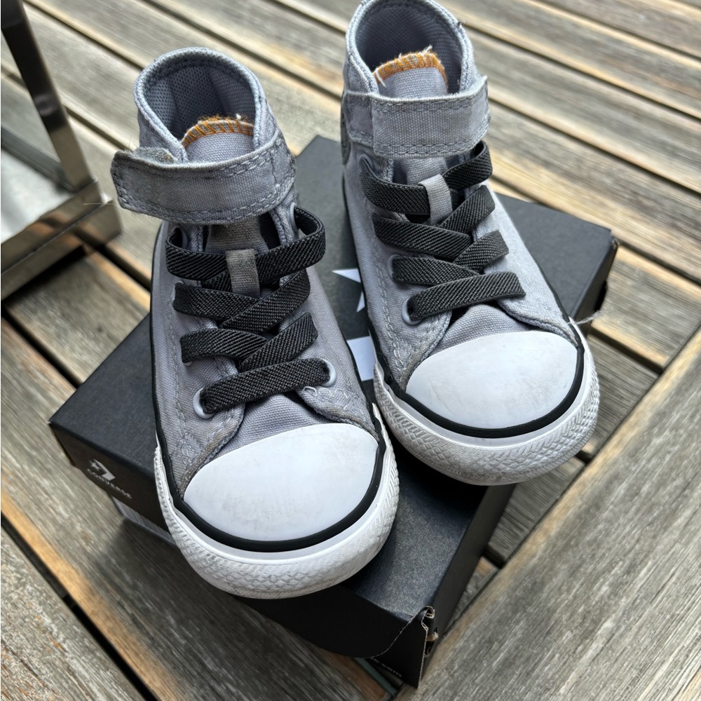 Converse Kids High-Top Sneakers - Light Gray